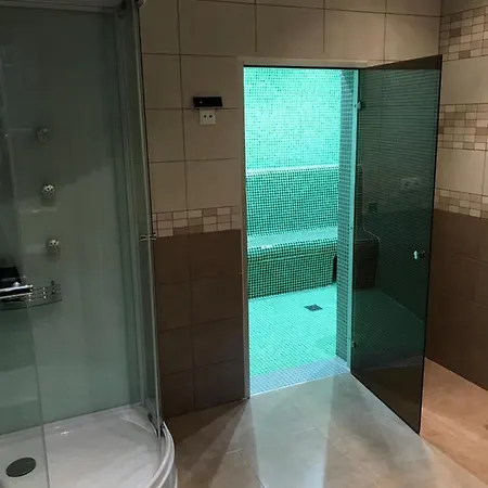 La Mairena マルベーリャ