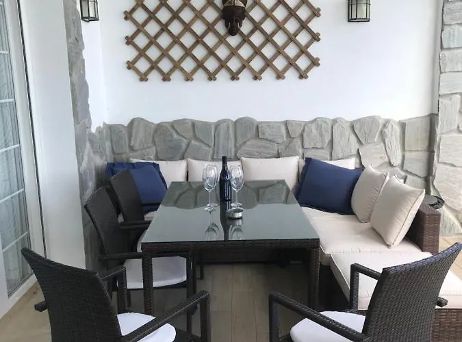 Villa La Mairena *